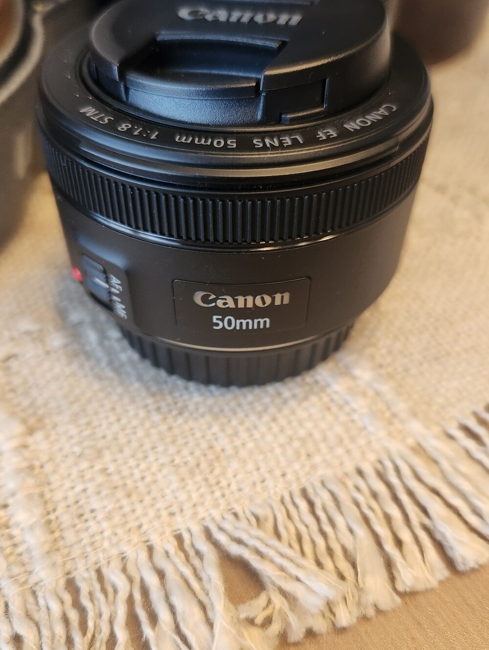 Canon EOS Rebel SL1 100D Camera Kit with Multiple Lenses - Picture 7 of 7
